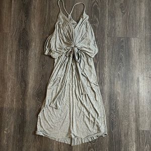 size L women’s jersey knit dress